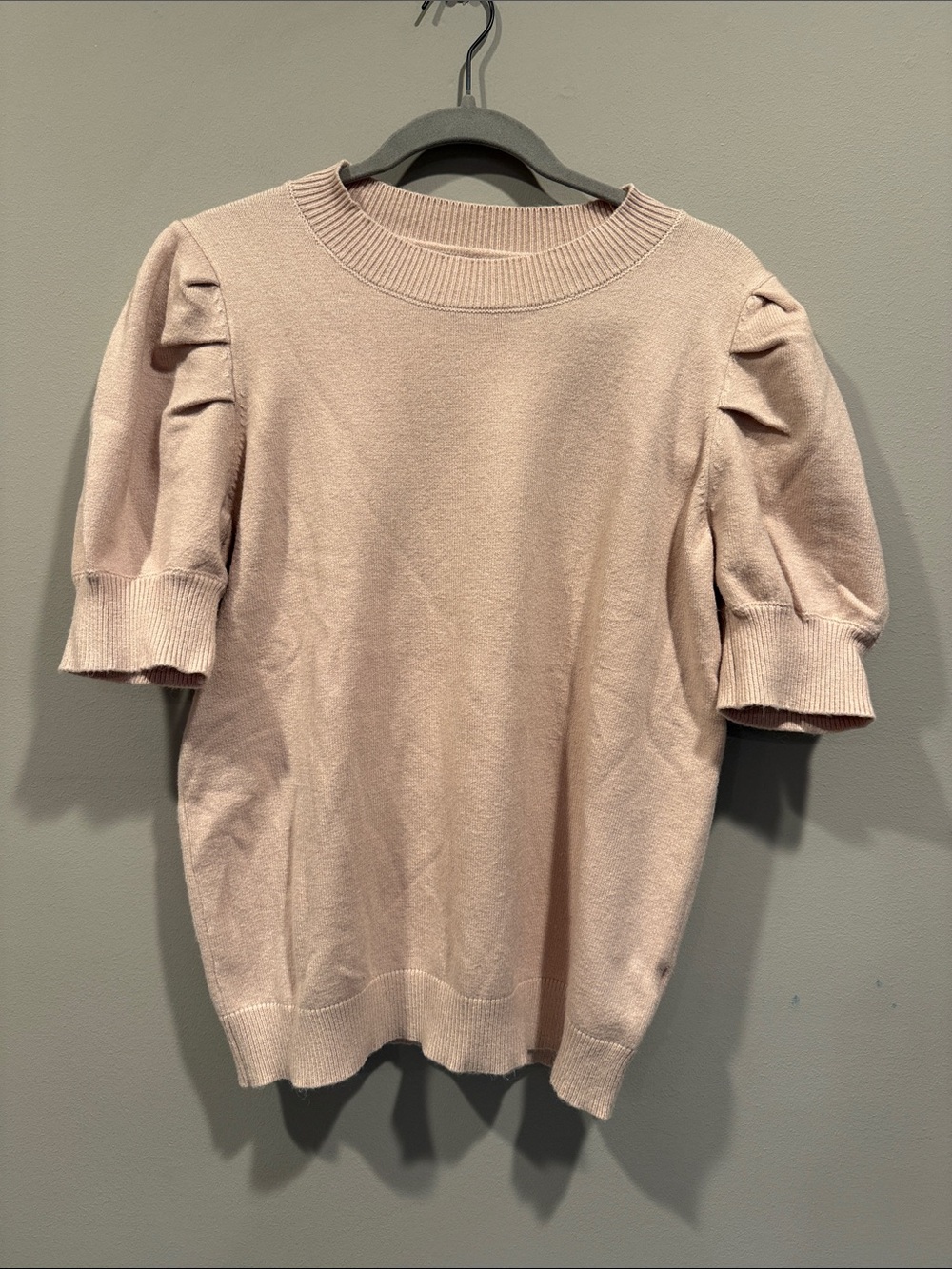 Tan Puff sleeve sweater short sleeve